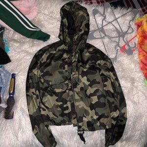 Green camo windbreaker material jacket